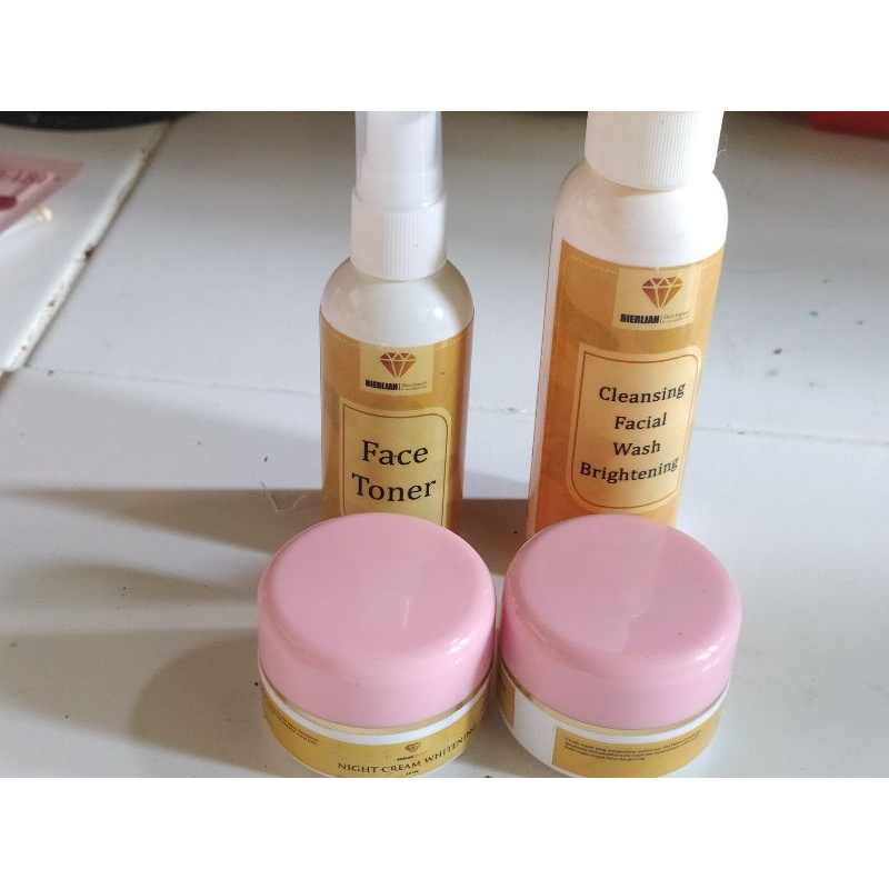 Preloved Bierlian skin care super white (sepaket)