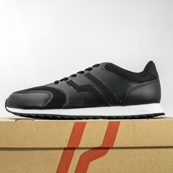 armani mizuno trainers