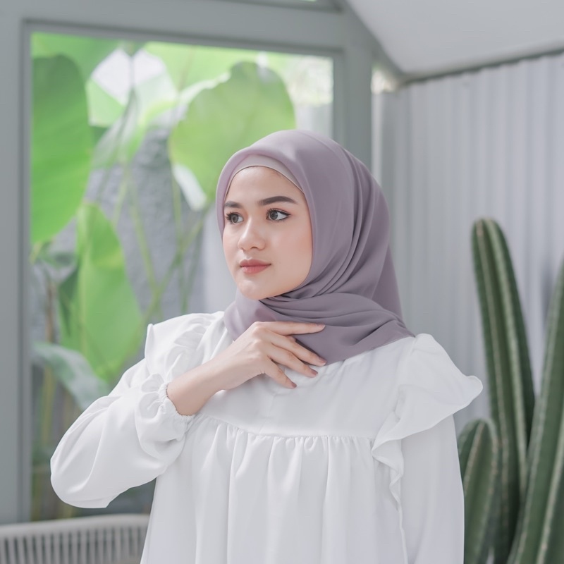 HIJAB BELLA SQUARE / HIJAB POLYCATTON-Periwingkle