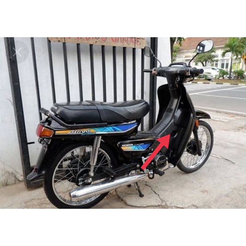 Sayap dek depan Honda grand hitam