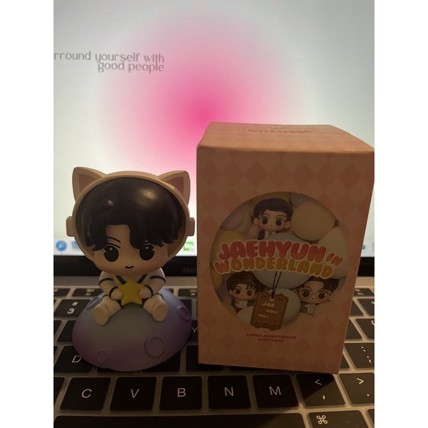 BOOKED blind box jaehyunbar galaxy ver