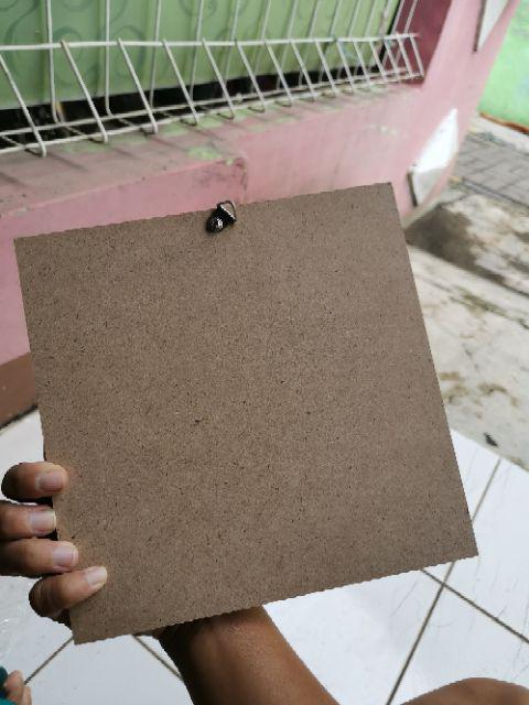 Hiasan Dinding  Poster Kayu QUOTES KATA MOTIVASI 20x20cm 