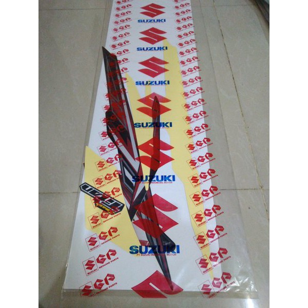 STIKER BODI STRIPING SMASH TITAN HITAM 2011 ORIGINAL SUZUKI