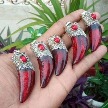 Bandul kalung/Bandul kalung akar bahar /Bandul kalung akar bahar mirah