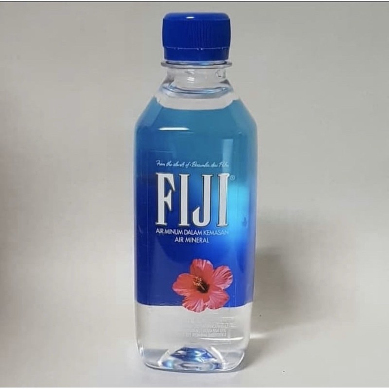 

Fiji artesian mineral water 330 ml