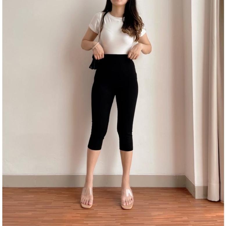 Legging Polos 7/8 Import /Legging Import Pendek 7Per8 / Legging Import Tebal / Legging Wanita 7/8 / 