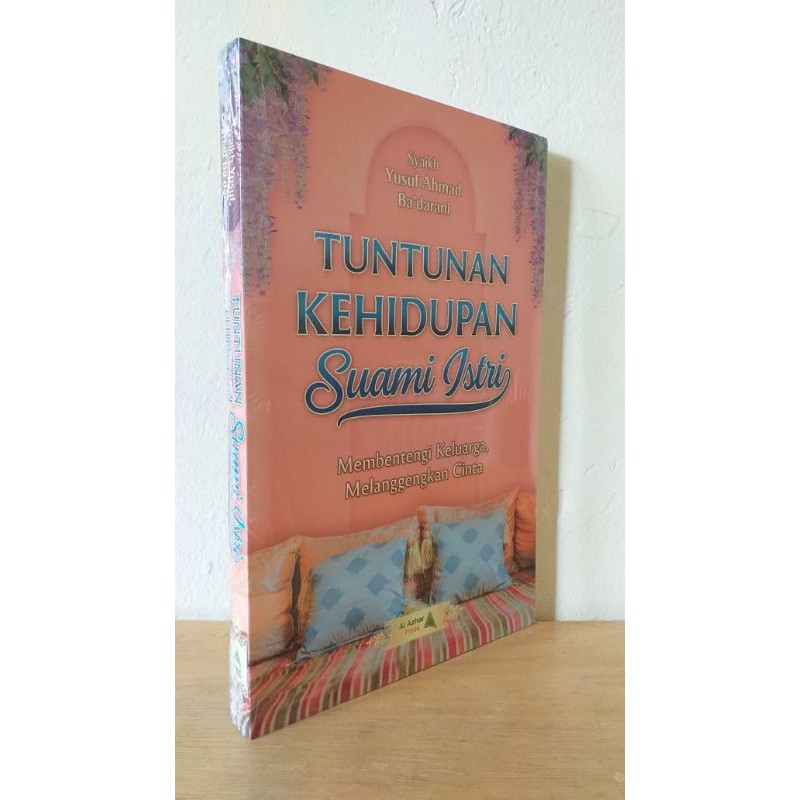 Tuntunan kehidupan suami istri