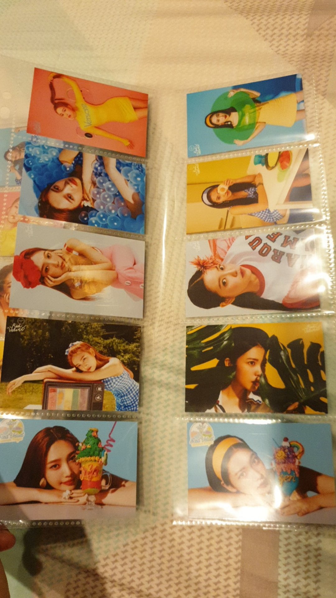 Red Velvet Magic Summer Photocard