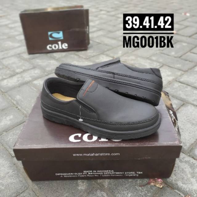 Sepatu formal cowok Cole