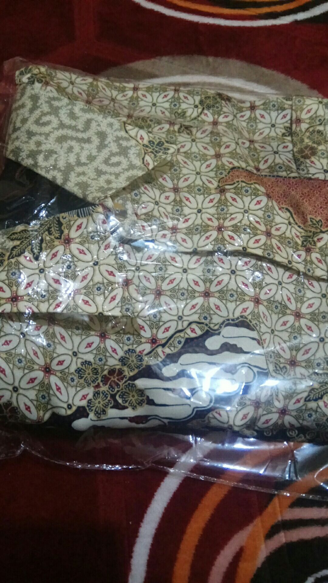 Kemeja Batik Semi Sutra Silky Berfuring Saku  Batik Pekalongan Fashion Pria M L Xl Xxl Kemeja Kantor