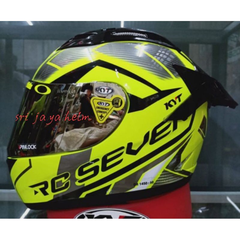 Harga Helm Kyt Rc7 Seri 18 Terbaru Juli 2021 Biggo Indonesia