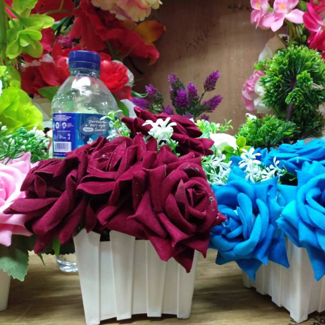 Hiasan Pot Bunga Palsu-Bunga Sintetis