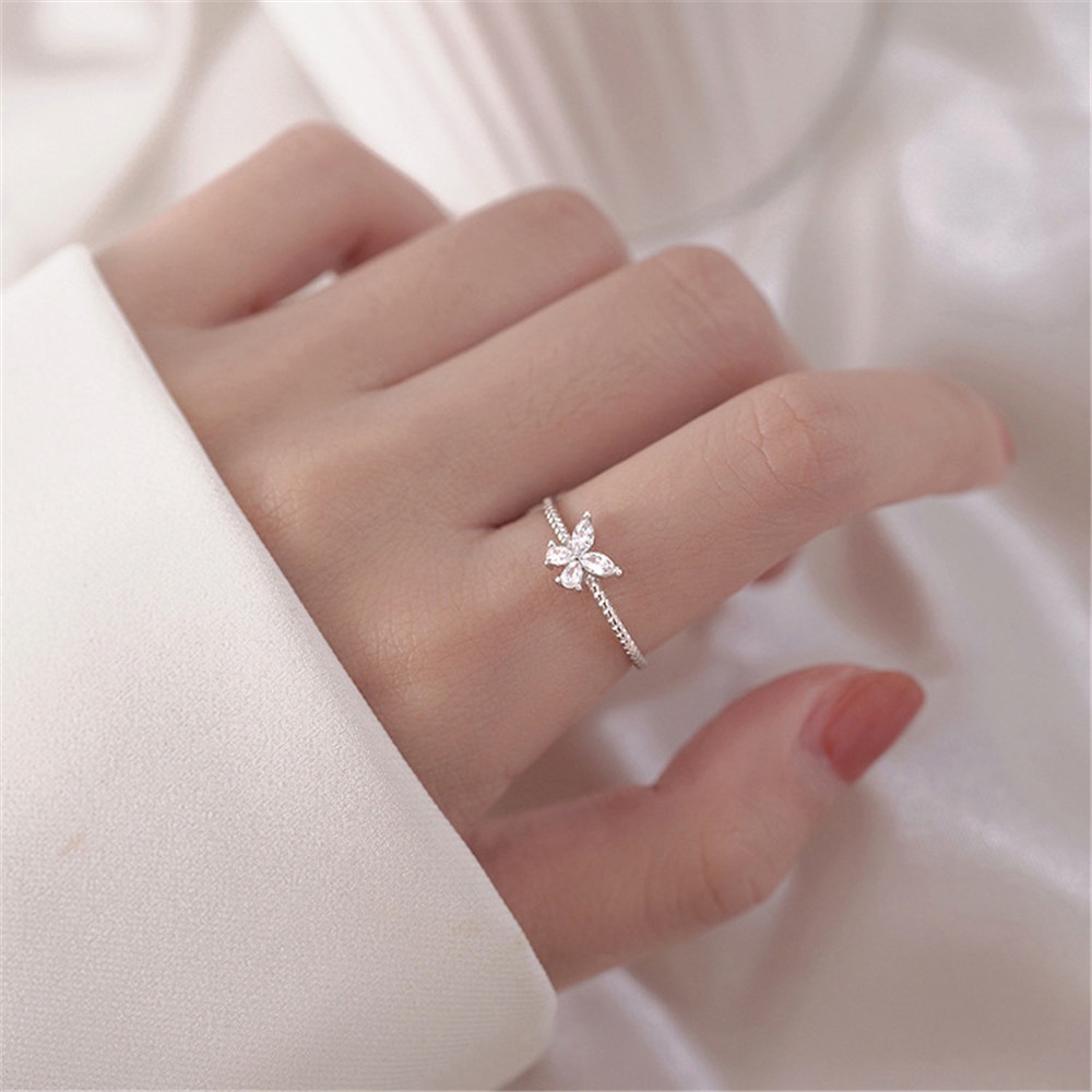 1pc Cincin Model Terbuka Desain Kupu-Kupu Hias Berlian Untuk Wanita