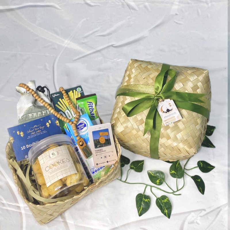 

Hampers | Gift box | Kado | Hadiah besek kerjanang lebaran idul fitri idul adha