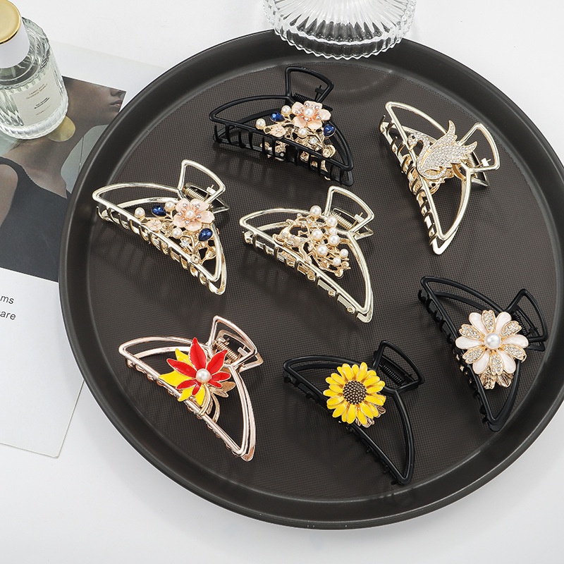 JEPITAN RAMBUT BESI SEGITIGA UKURAN BESAR PREMIUM/JEDAI BESI/JEPITAN BESI/HAIR CLAW