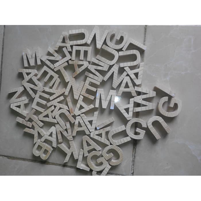 BISA COD(BAYAR DITEMPAT)HURUF KAYU TIMBUL/CUSTOM HURUF KAYU//HURUF KAYU DEKORASI/ HURUF KAYU INISIAL