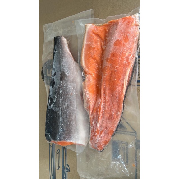 Ikan Salmon Fillet Whole Norwegian / Salmon Fillet Lempeng Per 1 Loin