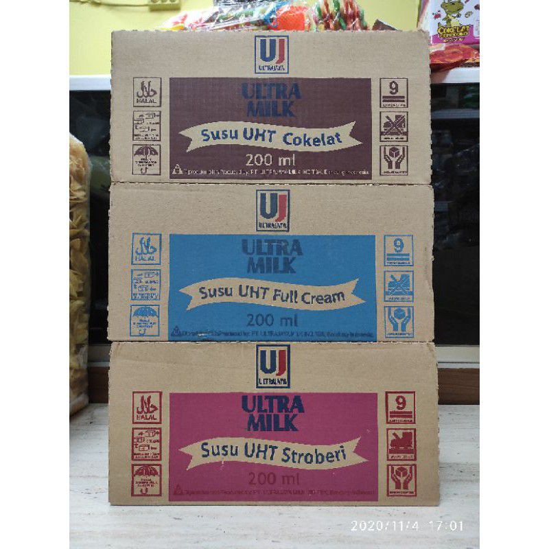 

SUSU UHT ULTRA MILK KARTON 200 ML 1 DUS ISI 24 PCS SUSU KOTAK