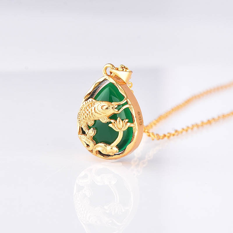 [Ready Stock]Fashion Gold-Plated Lotus Necklace Inlaid with Jade Pendant