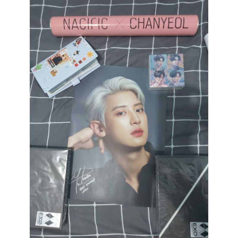 Poster Chanyeol x Nacific & Poster Kai Solo album (mmmh)