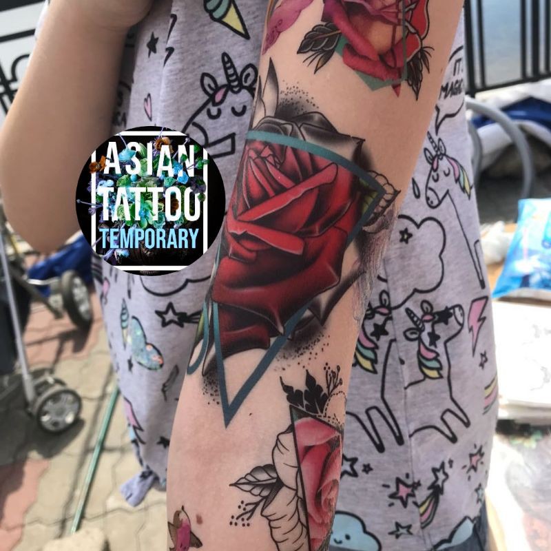 TATTO TEMPORARY BUNGA/ TATO TEMPORER / TATO KULIT/ TATO ANTI AIR BUNGA/STIKER BUNGA UNTUK PHOTOSHOOT