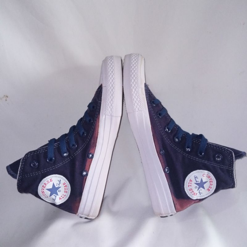 converse thrift