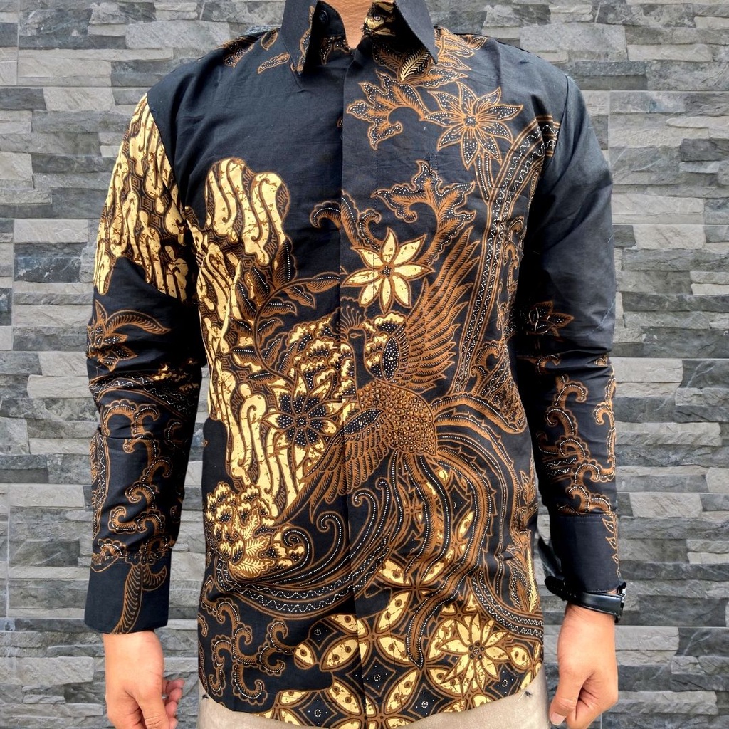 Kanaya Baju Batik Pria Lengan Panjang Full Furing Motif RAJASWA Warna Dasar Hitam