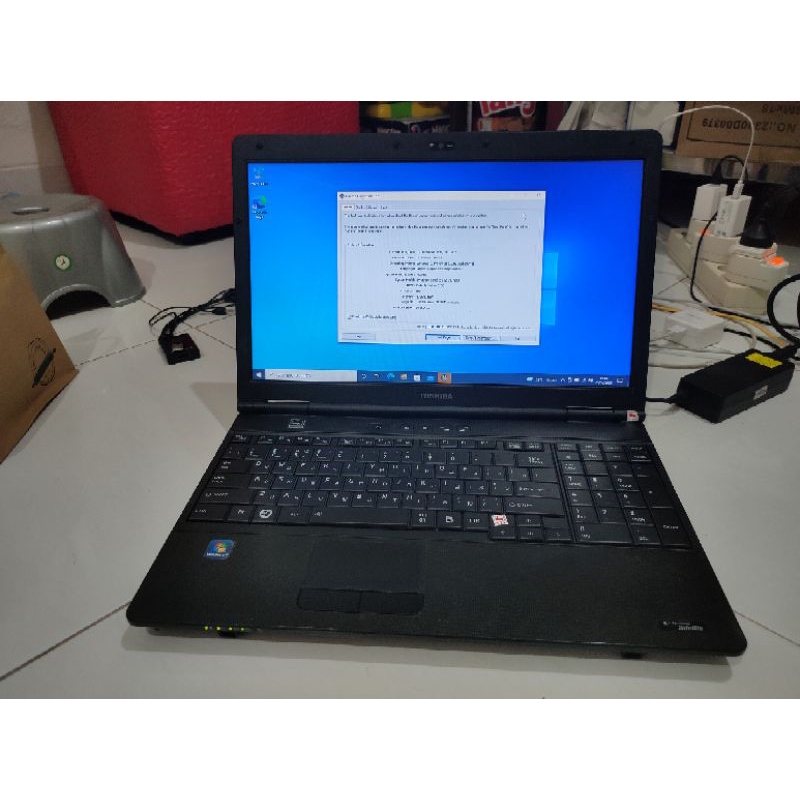 Laptop Toshiba Dynabook Satellite L42 240Y/HD 15.6&quot; with Numpad Intel Core i3 RAM 4gb Windows 10 HD wifi Camera HDD 160GB NOTEBOOK Bisnis Kerja Kuliah Sekolah