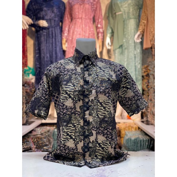 COD//KEMEJA BATIK//KEMEJA BATIK LENGAN PENDEK//KEMEJA BATIK COUPLE HITAM, PUTIH//TERLARIS