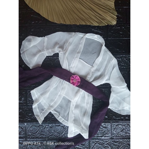 Kebaya anak Yoryu warna offwhite+selendang