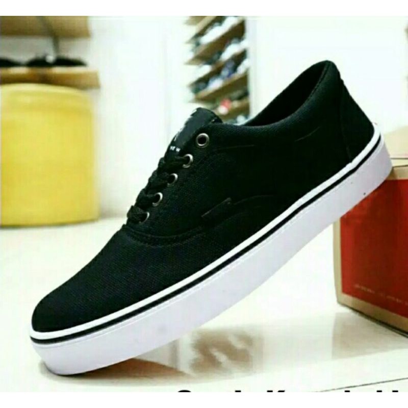 Sepatu Pria Sepatu Vans Era/Sneakers Pria Klasik pria/wanita