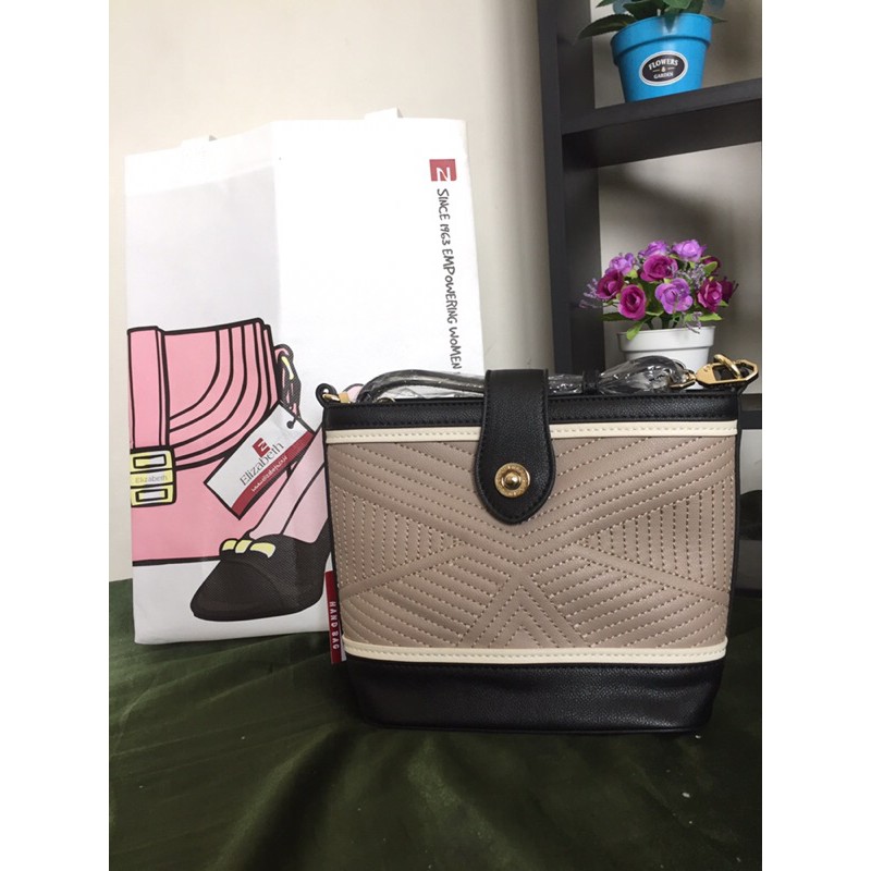 Tas Elizabeth original sling bag