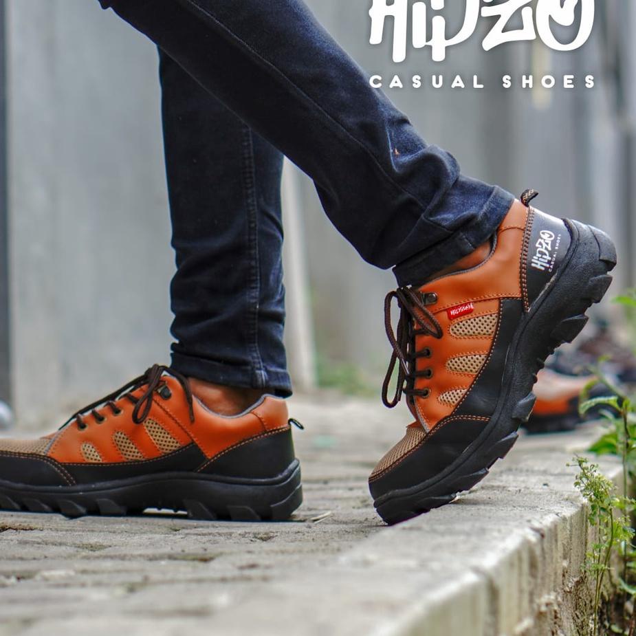 Ready Stok ADZ Sepatu Safety Pria Premium Ujung Besi Hipzo M 052 Original 100% Anti Air Safety Sefty Shoes Boots Pria Wanita Cheetah Krisbow King Jogger V84 Bayar Di Tempat