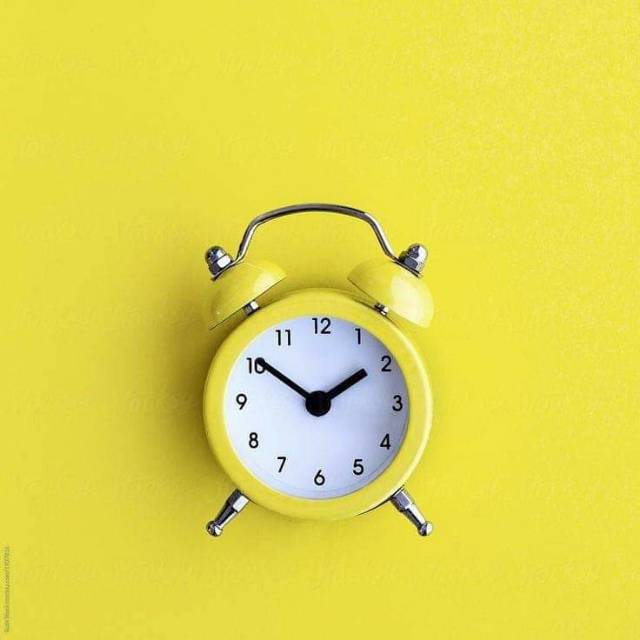 Jam beker yellow lucu