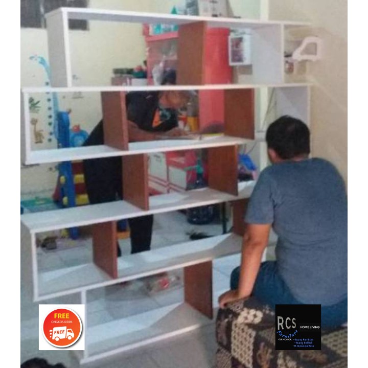 Rak buku Partisi ruang Olivia
