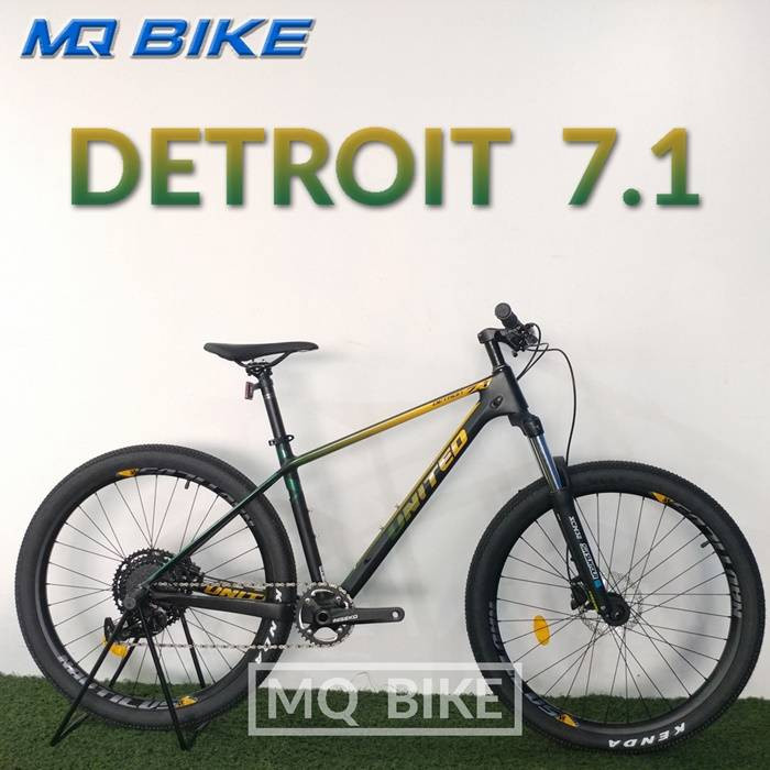 Sepeda MTB United Detroit 7.1 150x20x75 cm Hitam Doff