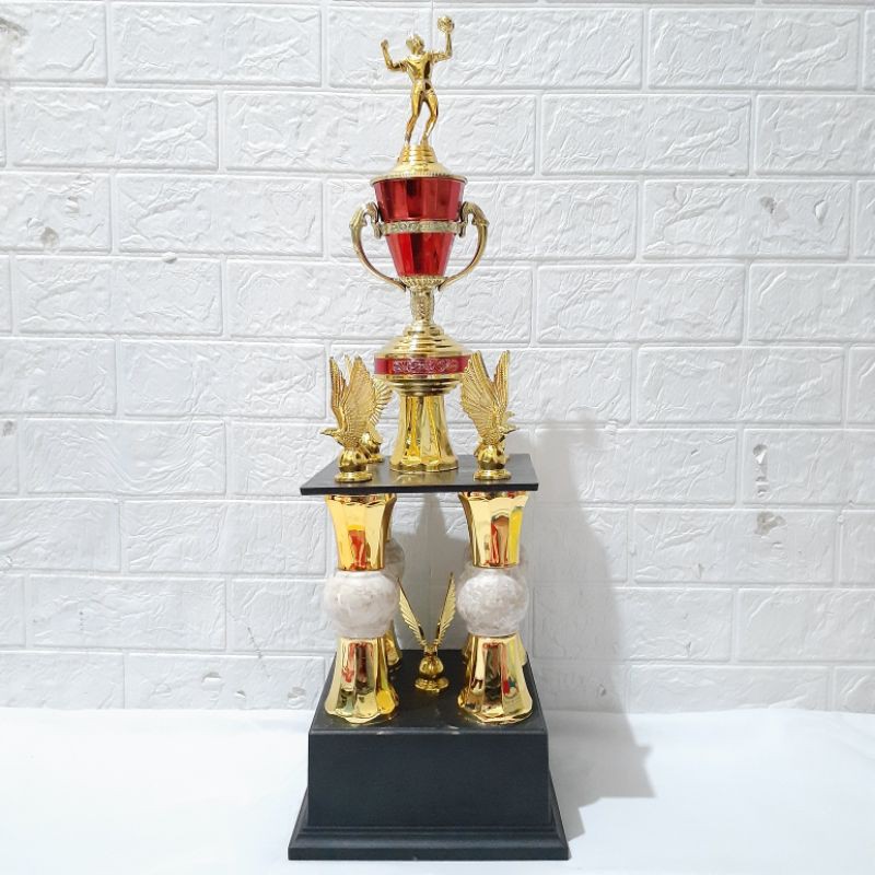 PIALA TROPHY KAKI 4 VARIASI