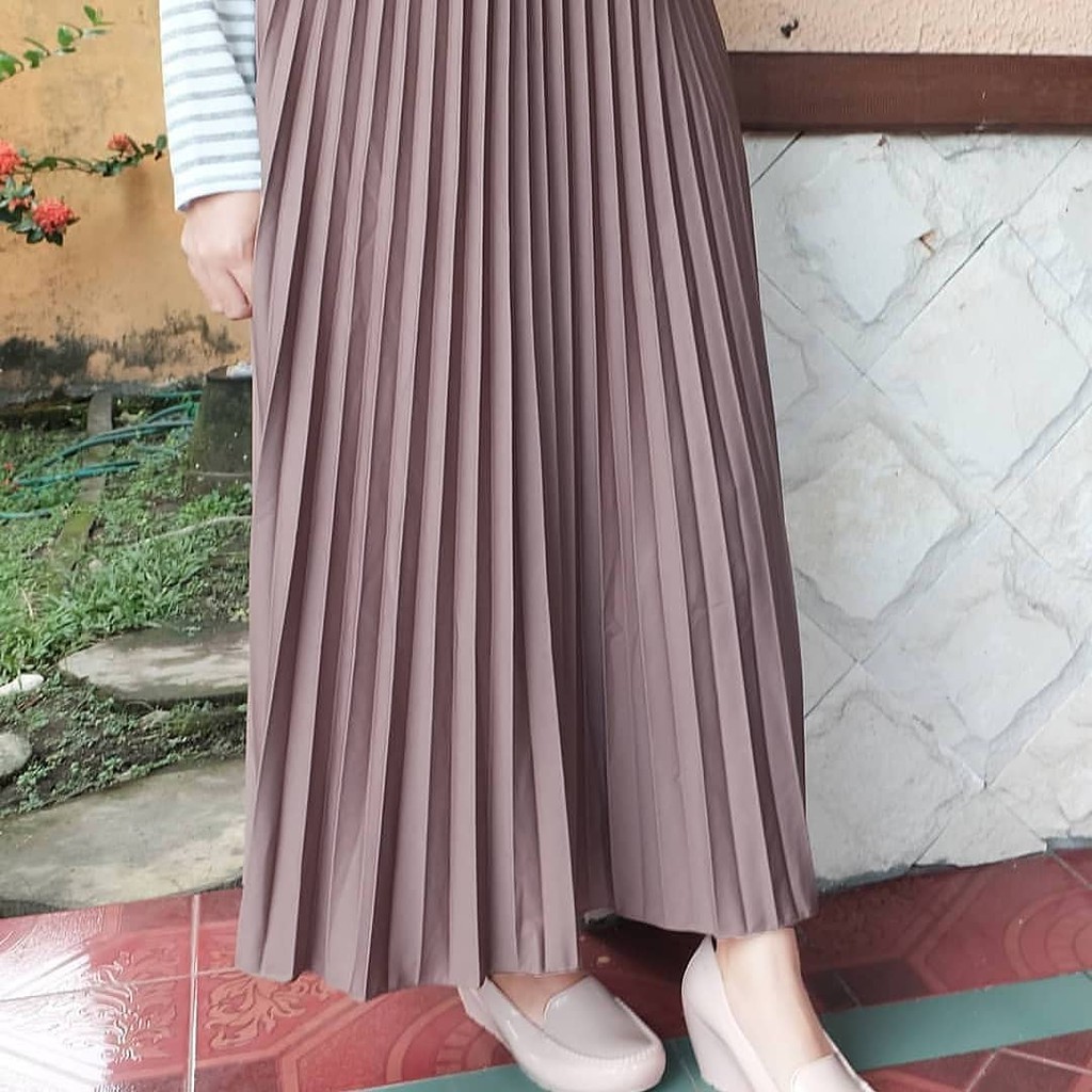 Flare Jumbo Skirt | Rok Bawahan Wanita-1
