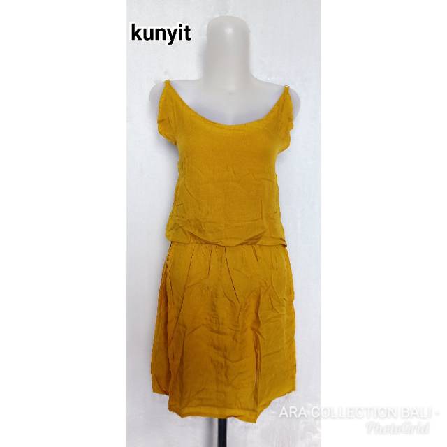 DRESS KIPIR POLOS ROK PENDEK BALI