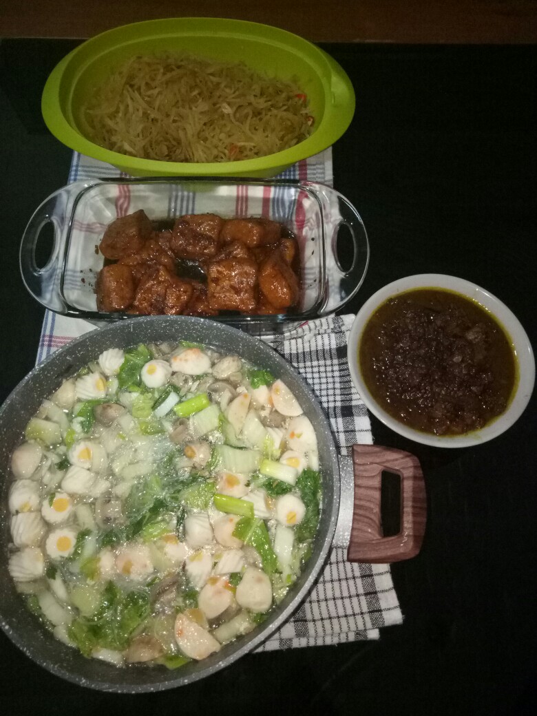 Cypruz Panci Marble 24cm Set Tutup Kaca Casserole + Lid 24cm Anti Lengket Pi0736