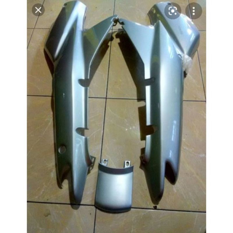 COVER BODY SUPRA LAMA/SUPRA X LAMA/SUPRA FIT LAMA SILVER
