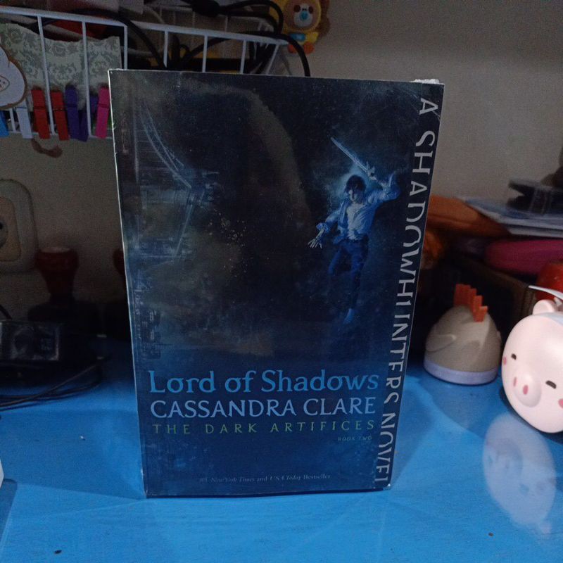 Lord of shadows
