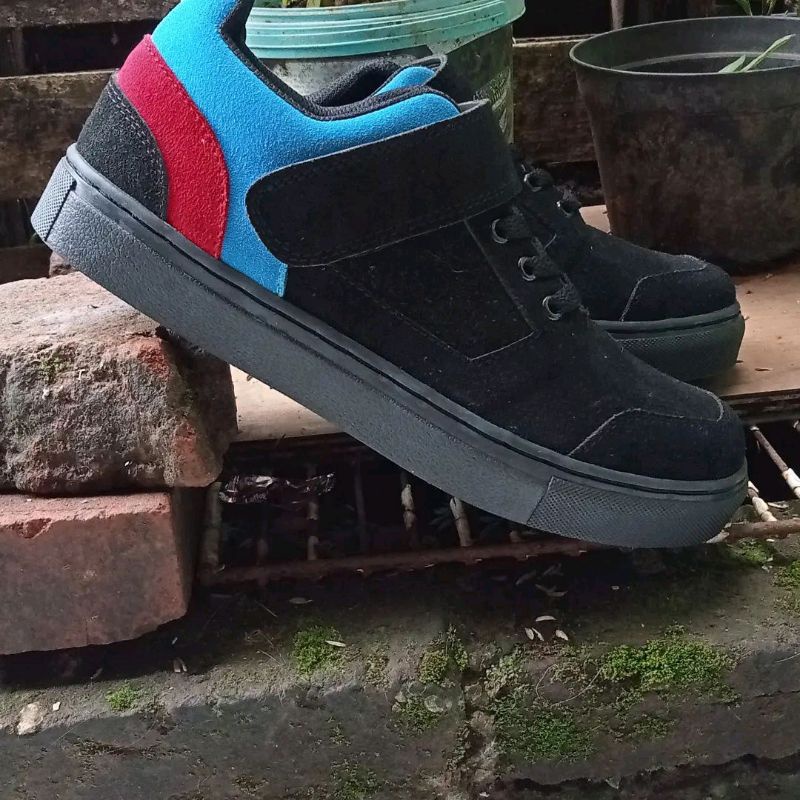 sepatu gowes MTB XC AM