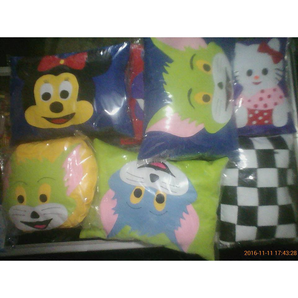 bantal karakter lucu unik untuk hadiah ulang tahun anak anak bisa request warna, tulisan nama