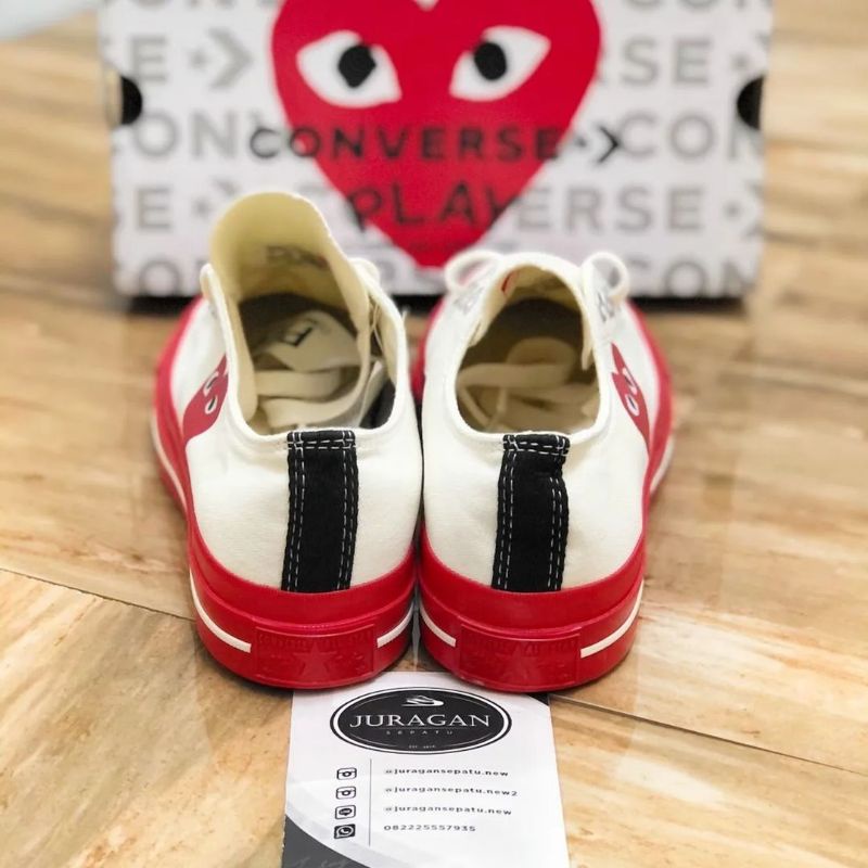 Converse Chuck Taylor All Star 70 Ox x Comme des Garcons (CDG) PLAY &quot;Red Midsole&quot;