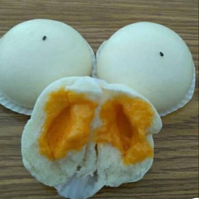 

Bakpao telor asin