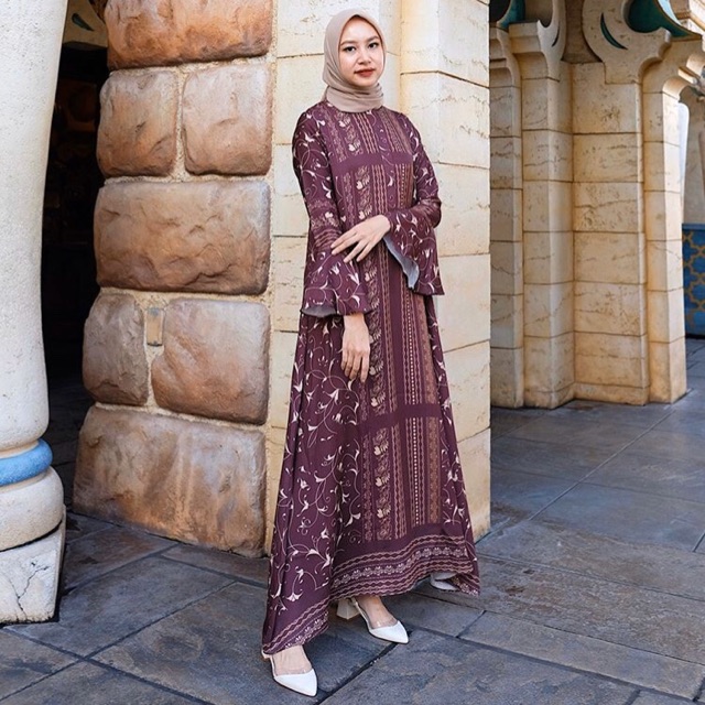 Granada Dress by Kienka