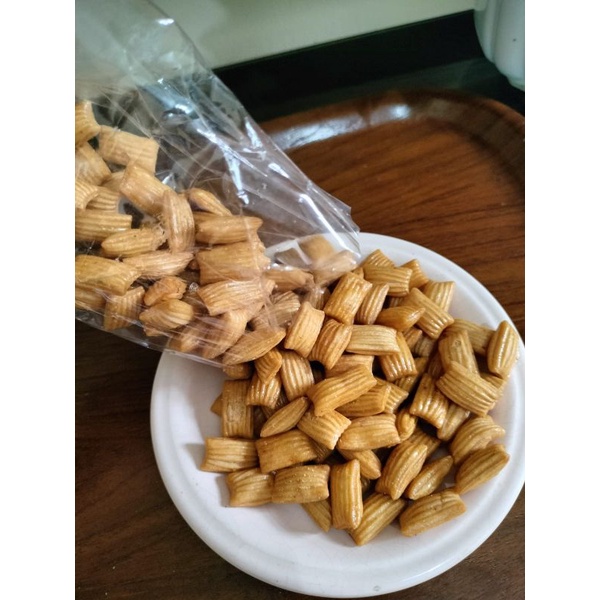 

pang-pang bantal 250gram - kue pang-pang bantal renyah