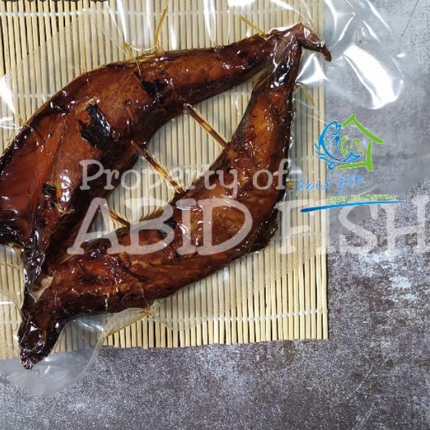 ☏ Cakalang fufu / Cakalang asap fufu ➨