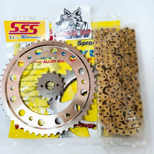 Gear set Gir Set SSS 428 Yamaha R15 VVA - R15 V3 -  XSR 155 - Vixion R 155 - MT15 MT 15 Rantai Merah